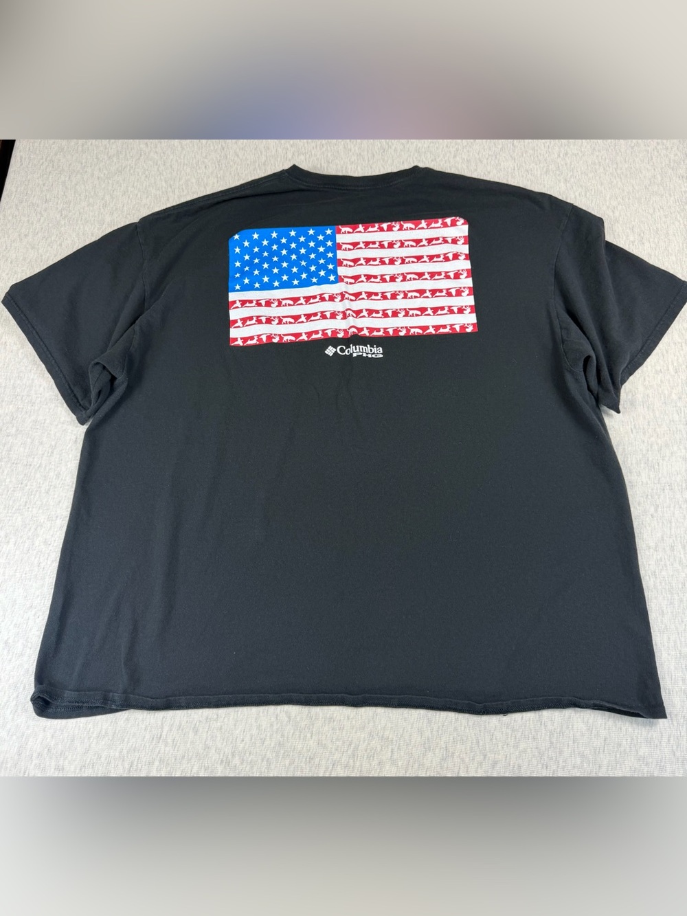 Columbia PHG Men’s Black American Flag Hunting Graphic T-Shirt 3XL